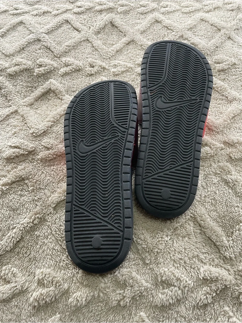 Nike Red & Burgundy Slide Sandals- Size 7 Casual Summer
